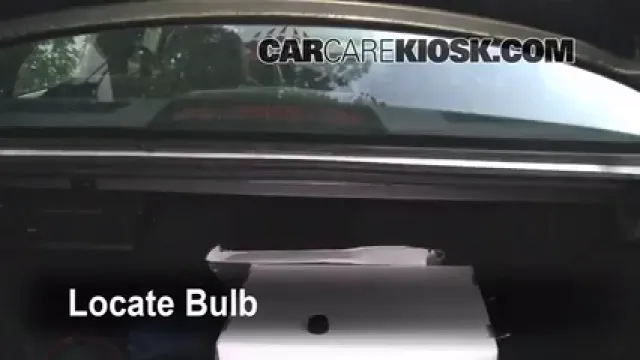 1999 Acura TL 3.2L V6 Éclairage Feu de freinage central (remplacer l'ampoule)